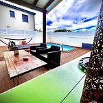 Villa Entière Piscine Proche Montpellier Et Plages *