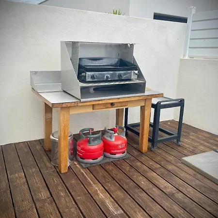 Entiere Piscine Proche Montpellier Et Plages Cournonterral