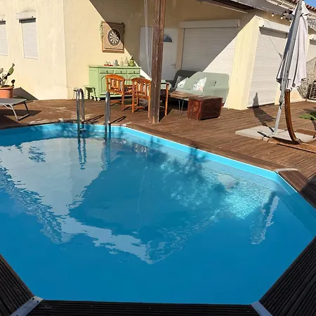 Entiere Piscine Proche Montpellier Et Plages Cournonterral