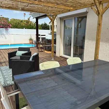 Entiere Piscine Proche Montpellier Et Plages Villa Cournonterral