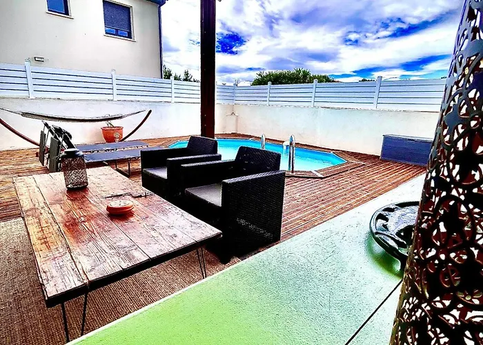 Villa Entiere Piscine Proche Montpellier Et Plages *