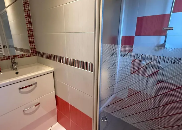 Entiere Piscine Proche Montpellier Et Plages * Cournonterral